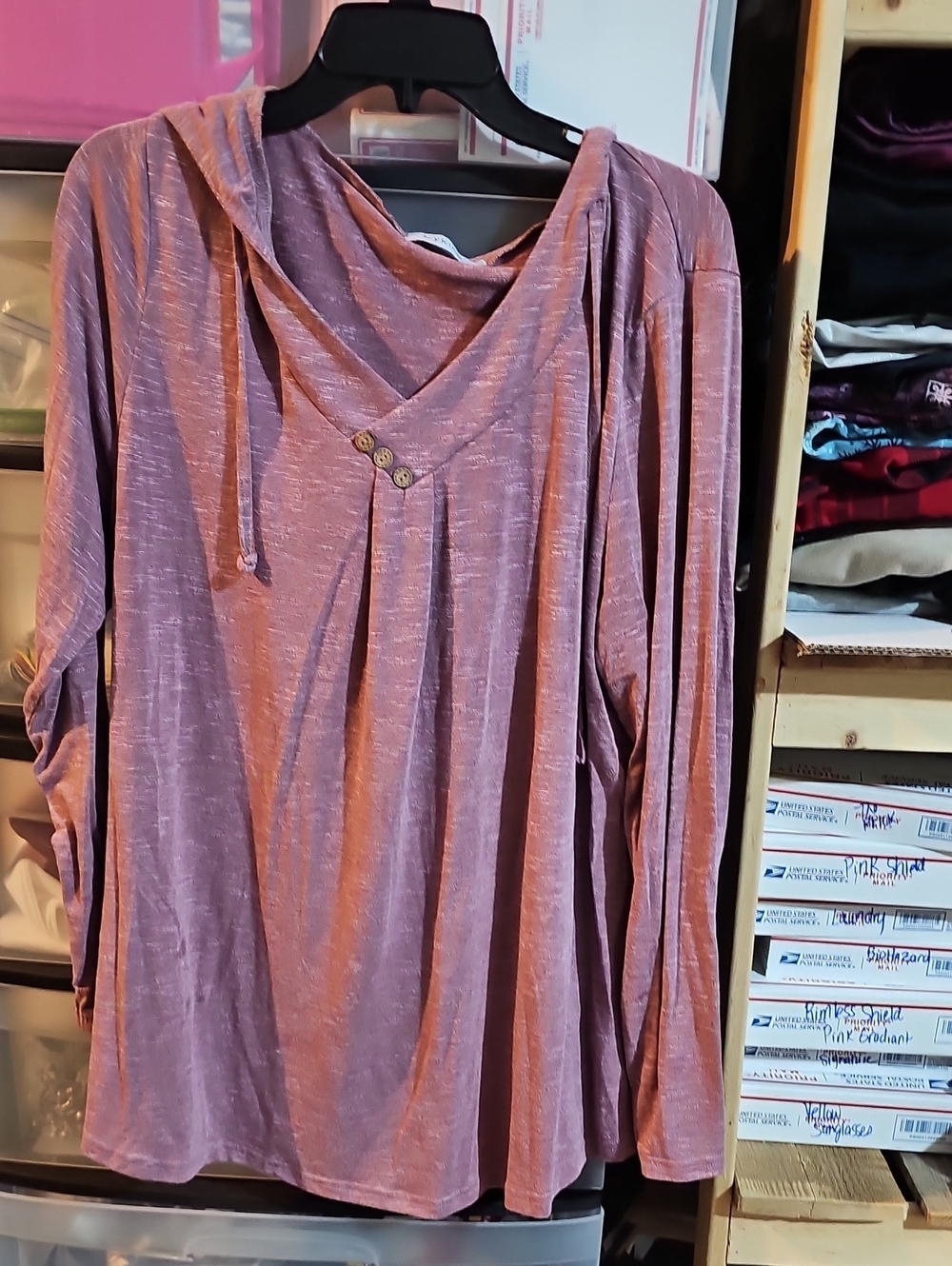 Women's Mauve Hooded Button-Accent Tunic Long Sleeve Top